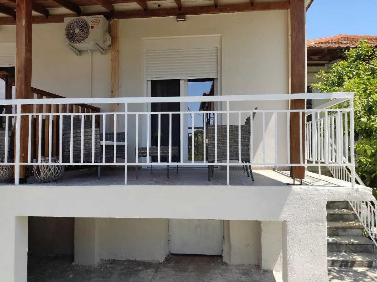 Villa Elina House And Garden à Nikiti  0*, Nikiti (Sithonia) Grèce
